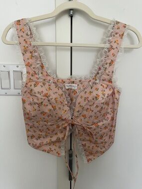 Pink Floral Lace-Trim Cropped Tank
